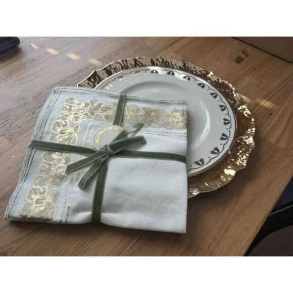 BNWT Anthropologie napkins, set of 4 (2 sets available), Perfect for Christmas! - Picture 6 of 7